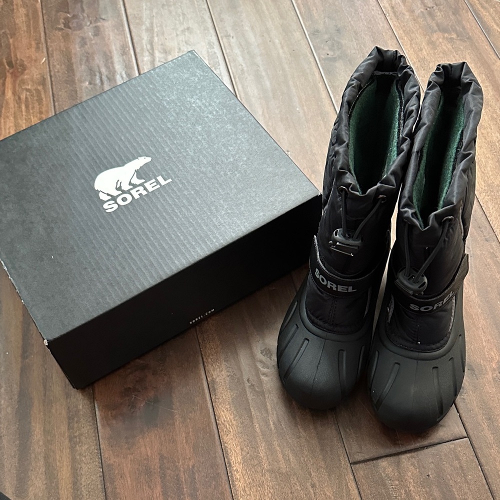 Sorel Black Insulated Boots